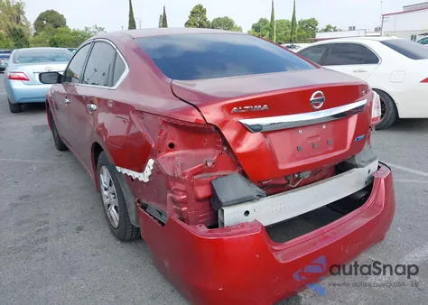 2013 Nissan Altima 2.5 S из США, поврежденный, VIN 1N4AL3AP5DN453067
